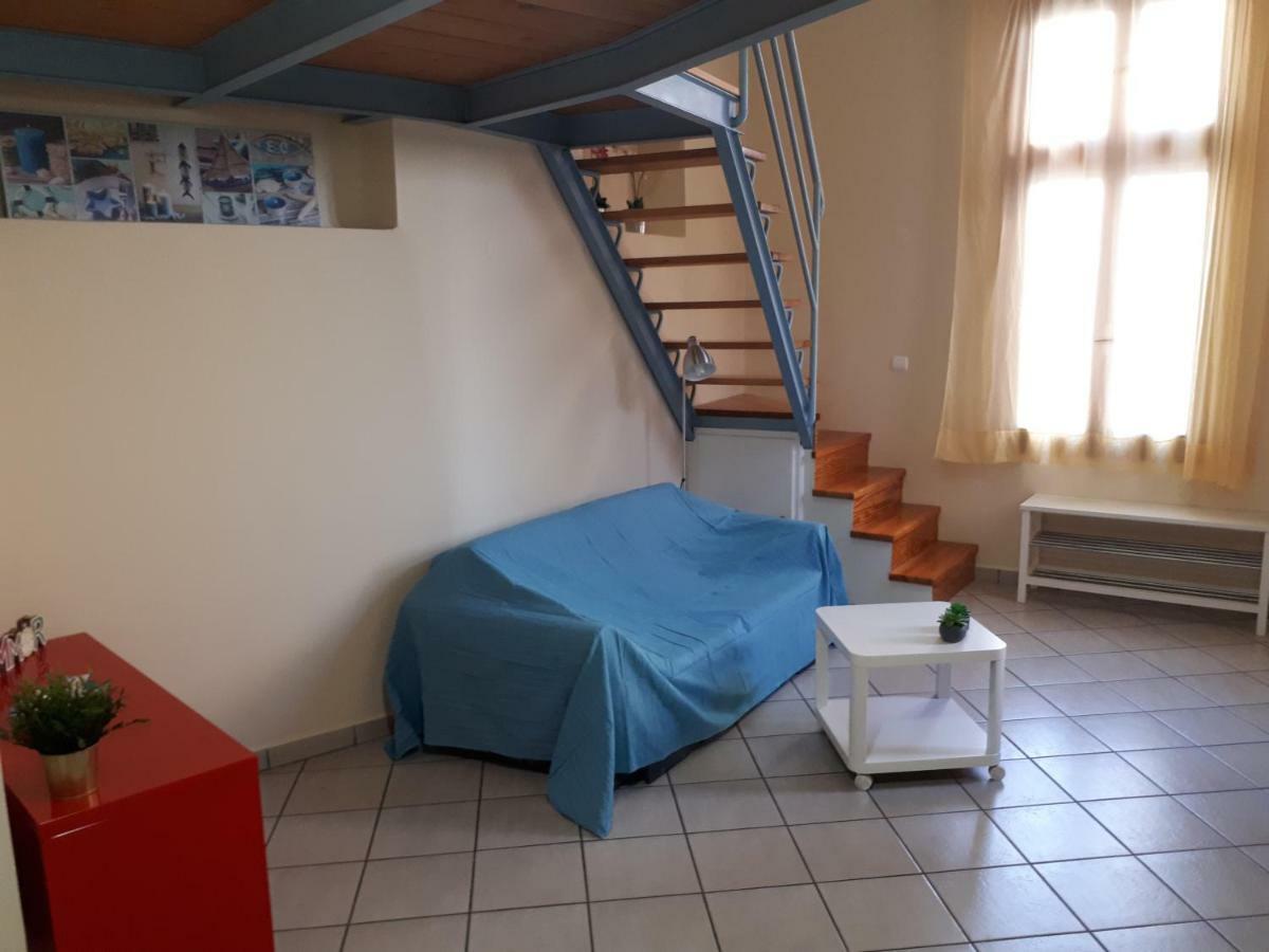Ermoupolis, Syros City Apartments エクステリア 写真