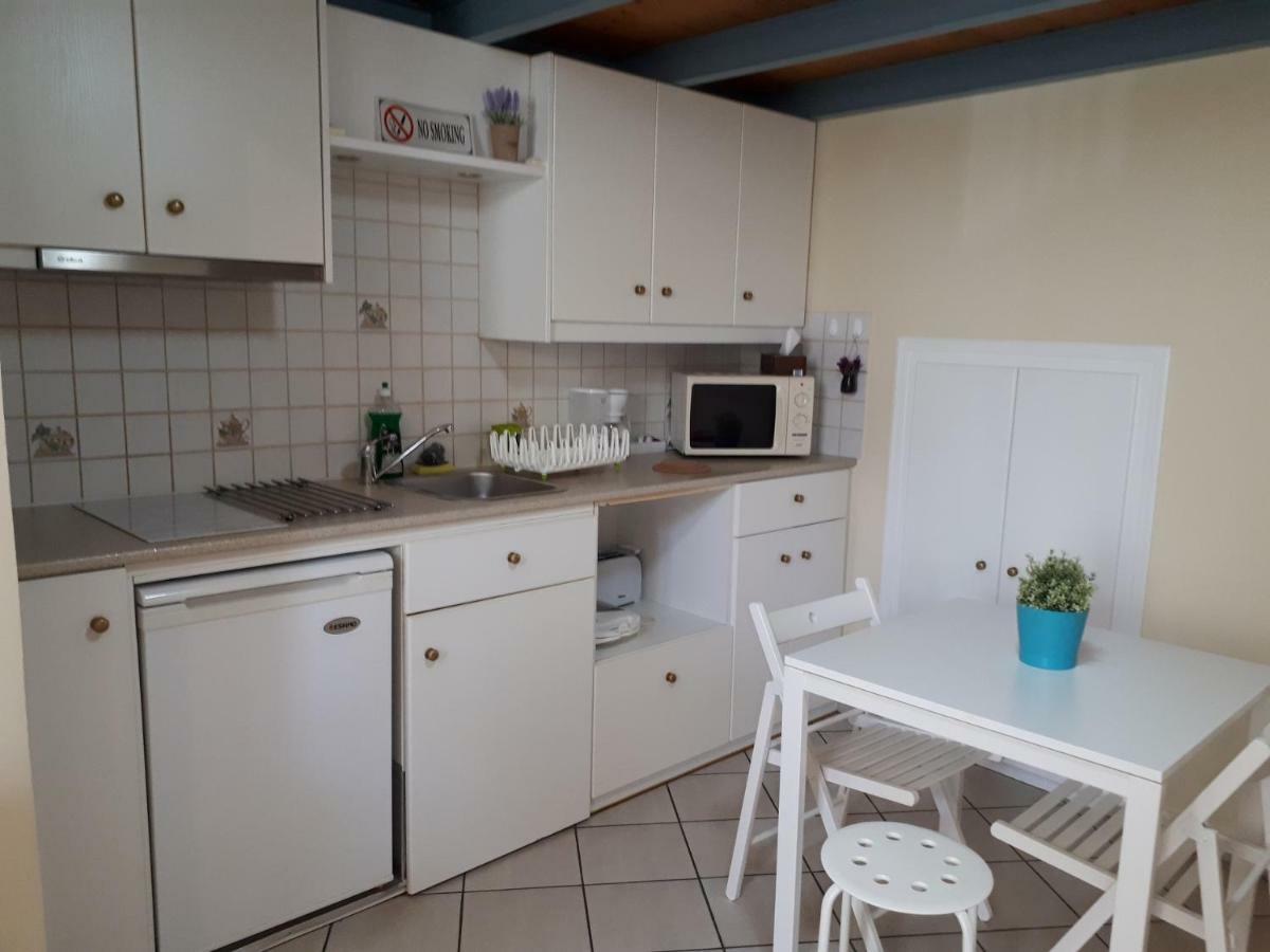 Ermoupolis, Syros City Apartments エクステリア 写真